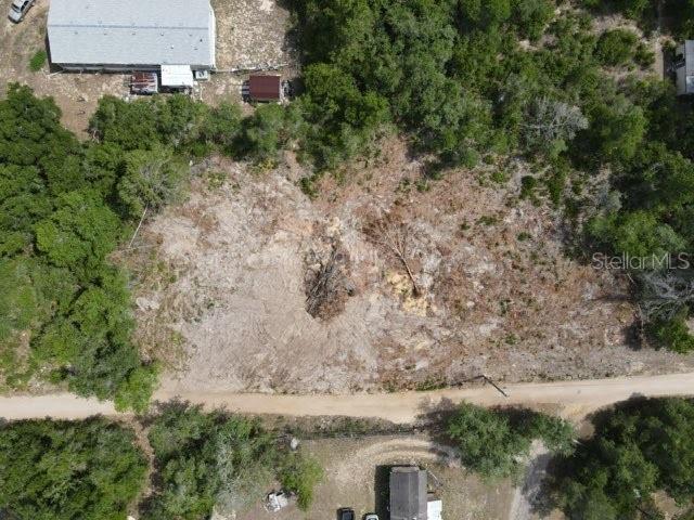 Z Se 143rd Ln, Umatilla, FL 32784
