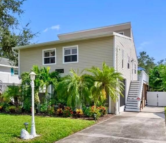 313 Crystal Beach Ave., Crystal Beach, FL 34681