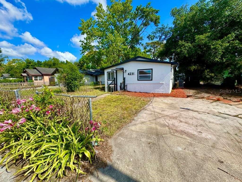 4231 Raleigh St., Orlando, FL 32811