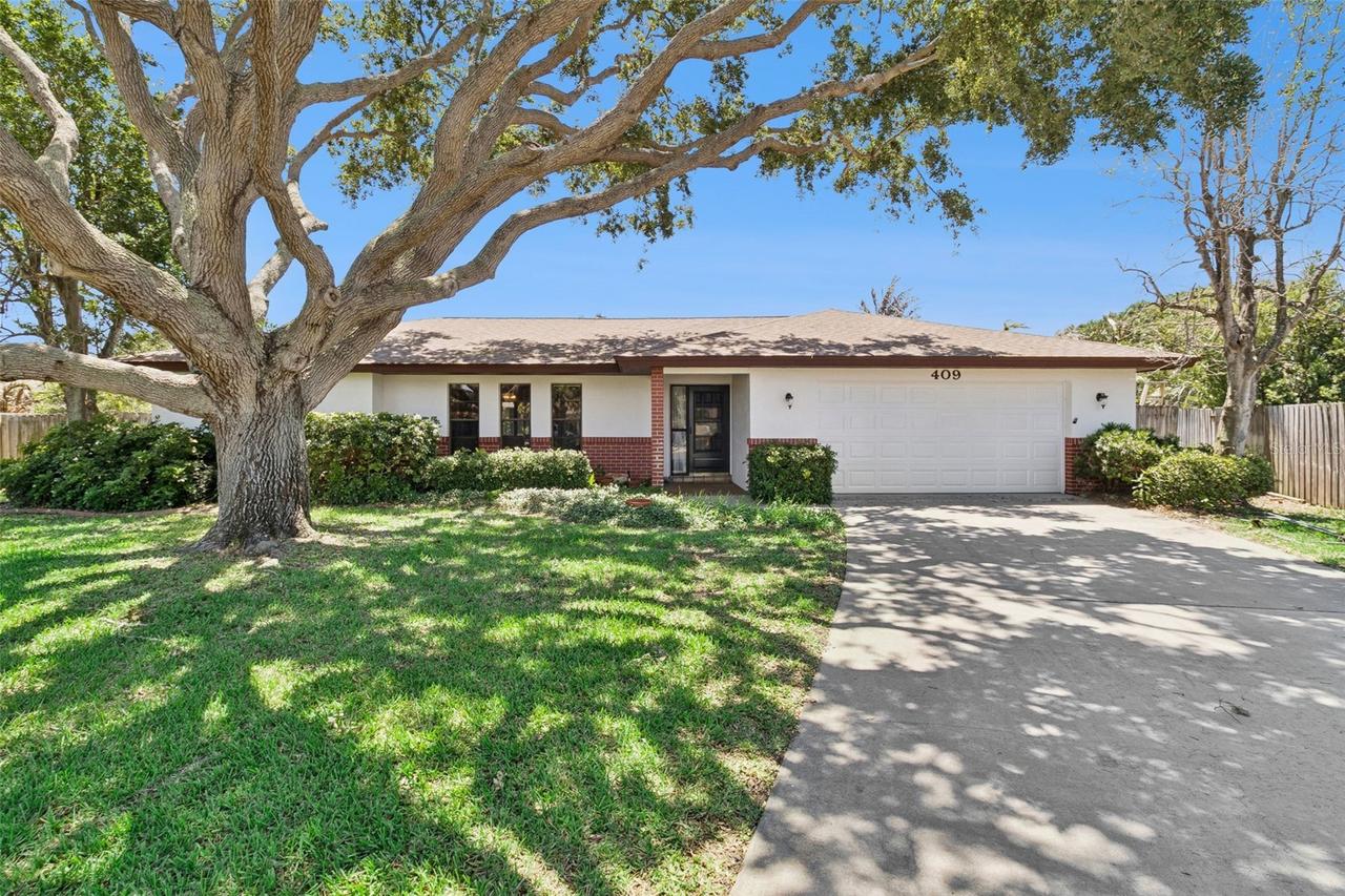 409 Saint Johns Dr., Satellite Beach, FL 32937