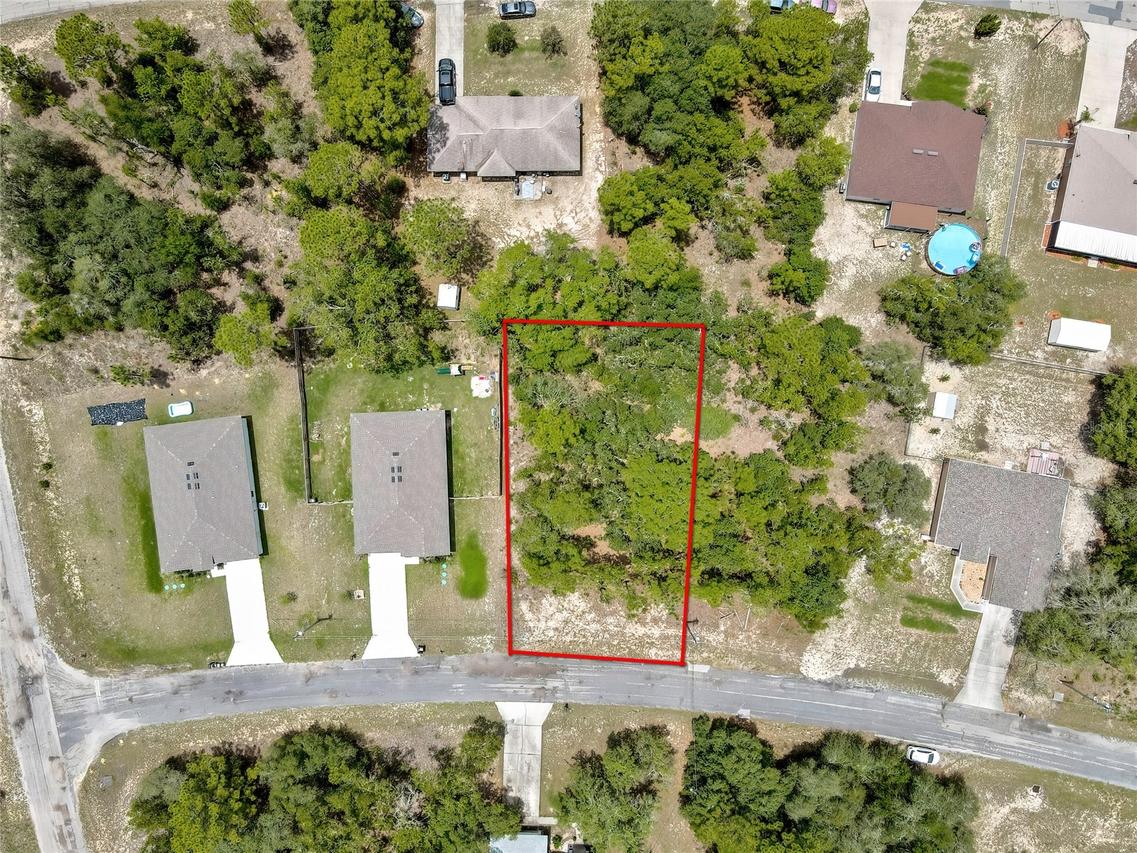 9640 N San Jose Way, Citrus Springs, FL 34433