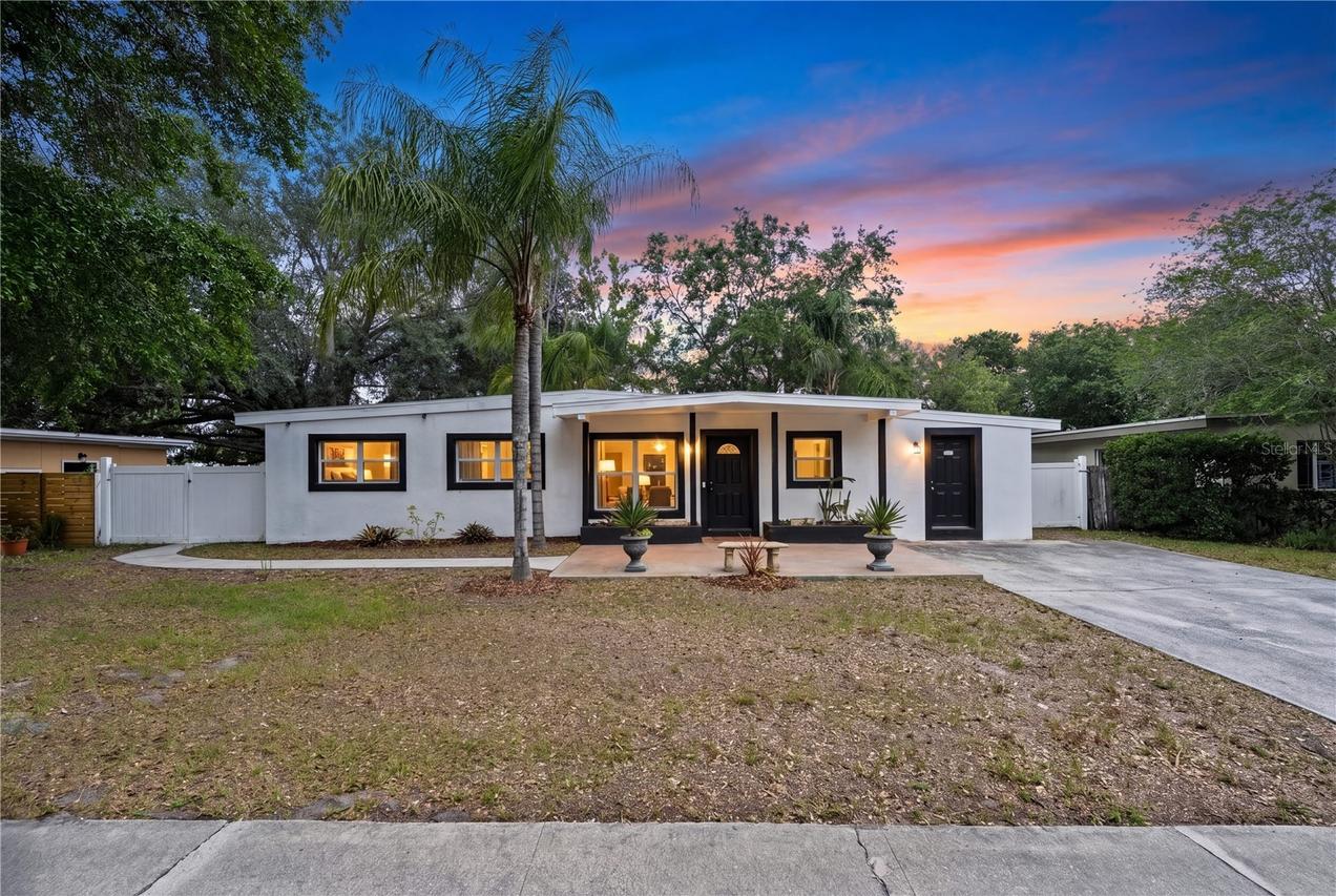 5637 Kalmia Dr., Orlando, FL 32807