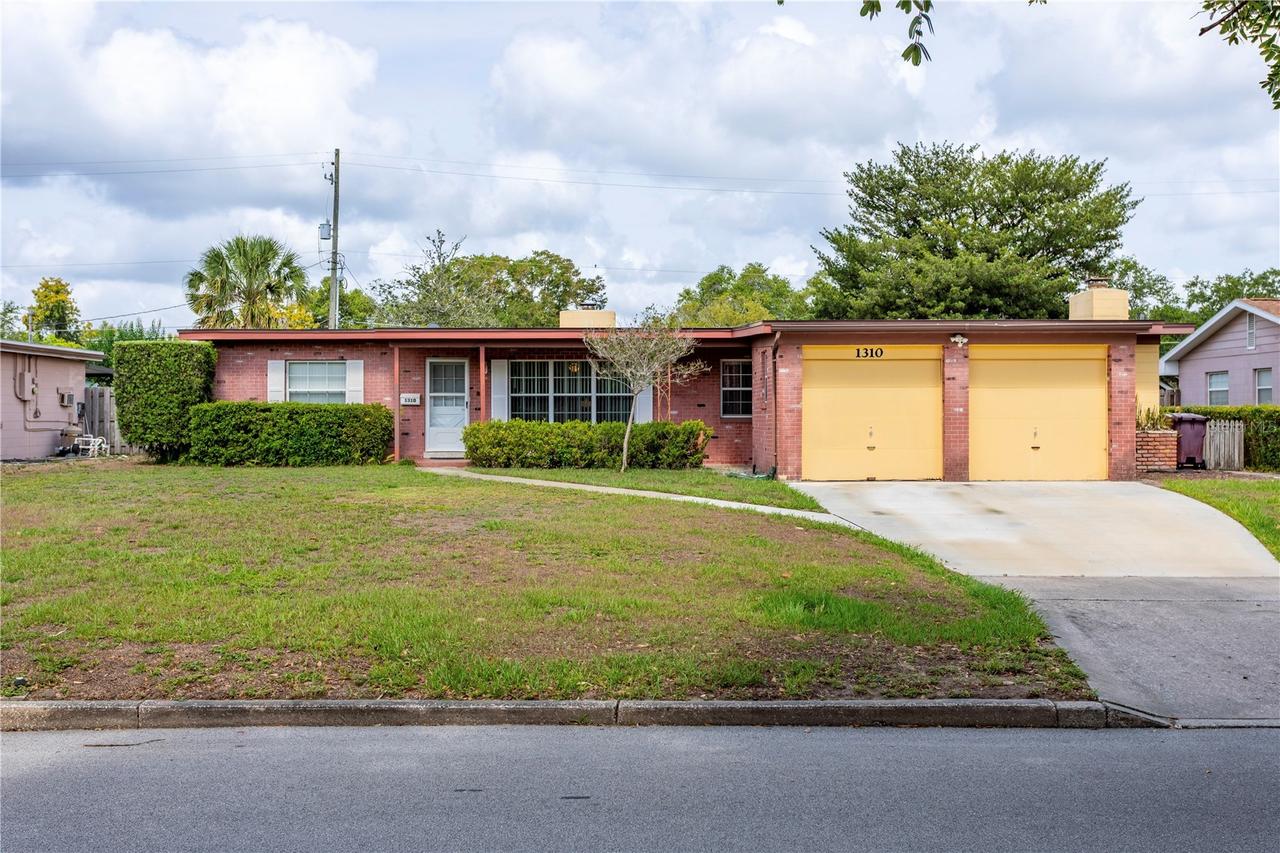 1310 Roscomare Ave., Orlando, FL 32806