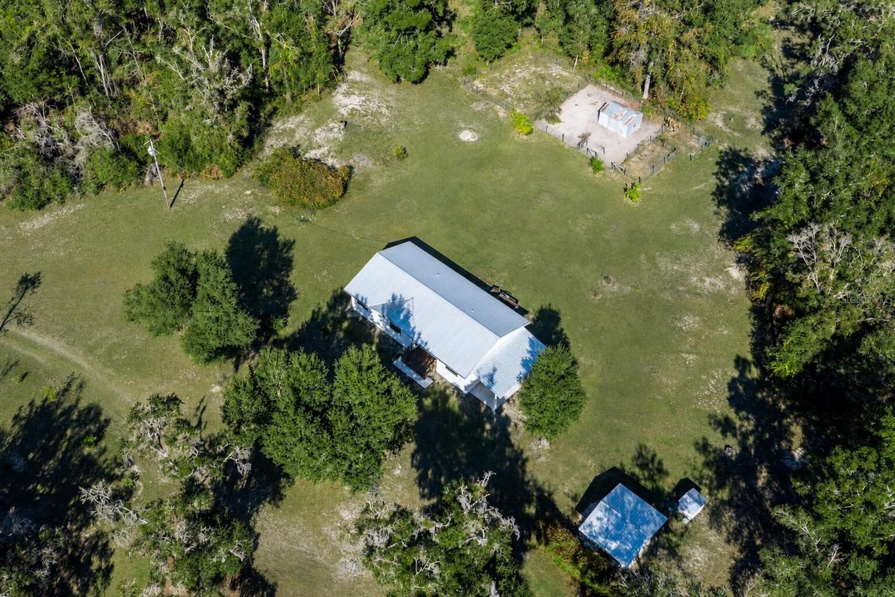 6320 SE 91st Tr., Trenton, FL 32693