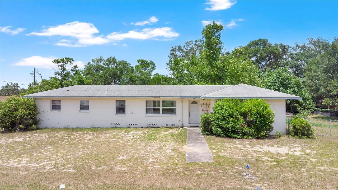 2201 Washington Ave., Eustis, FL 32726