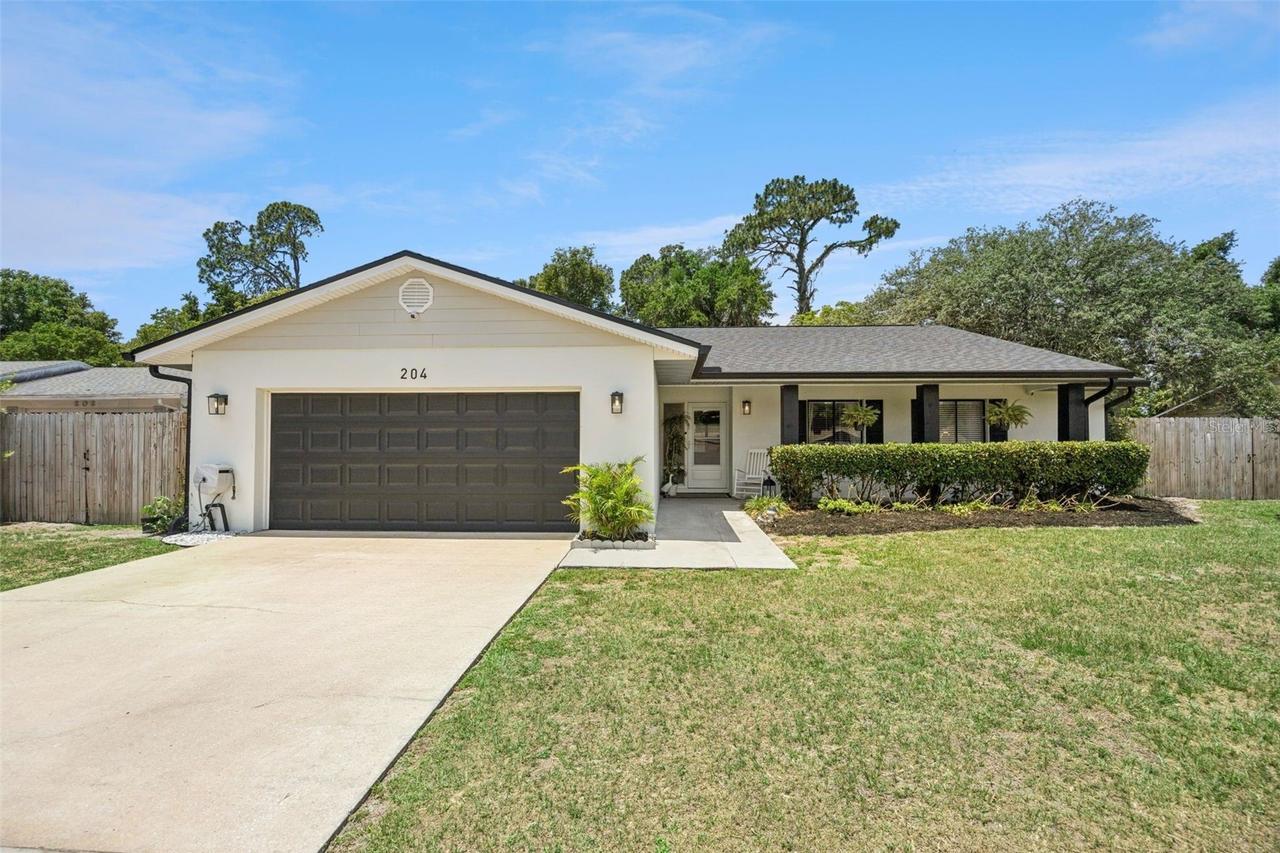 204 Dogwood Dr., Sanford, FL 32771