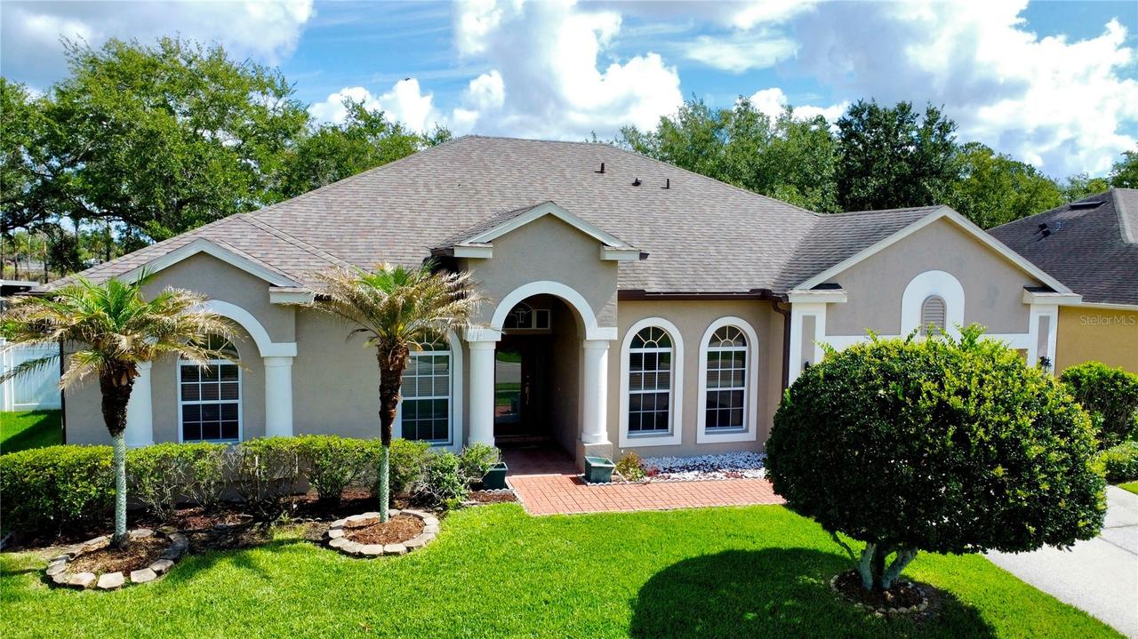 529 Belhaven Falls Dr., Ocoee, FL 34761