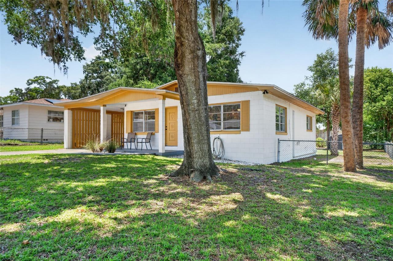 529 E Gottsche Ave., Eustis, FL 32726