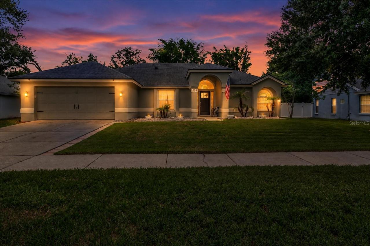 226 Pleasant Hill Dr., Clermont, FL 34711