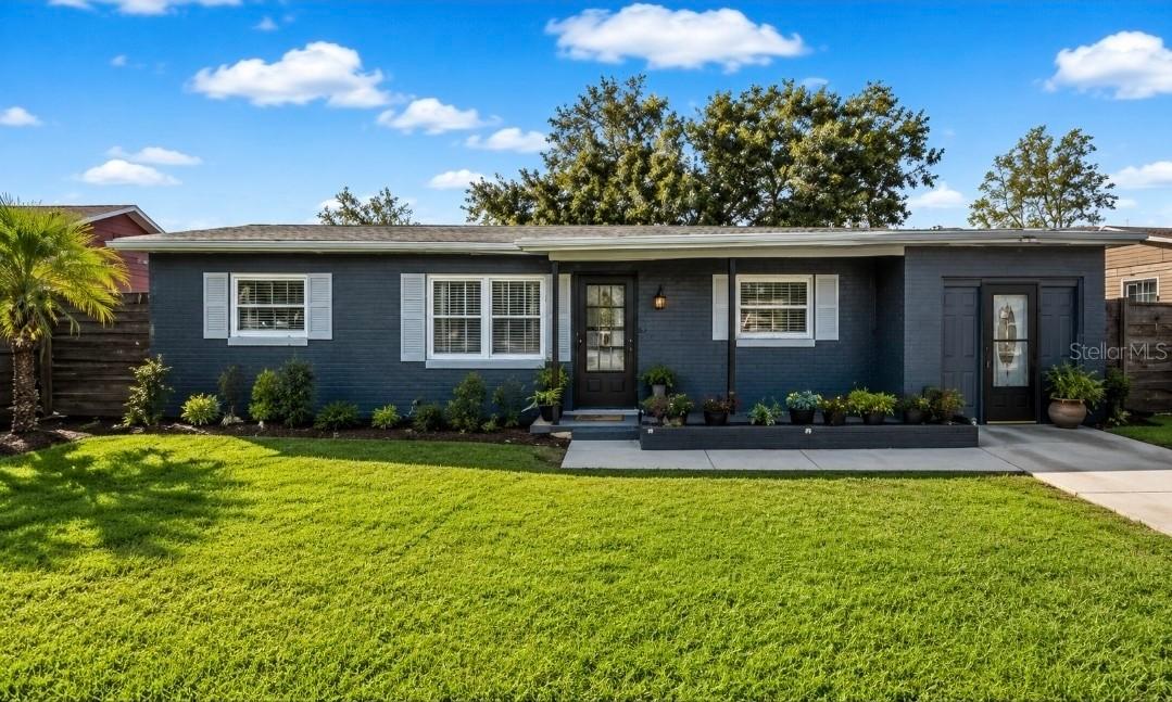 783 Cornelia Ct., Orlando, FL 32811