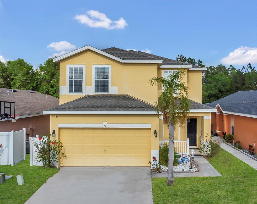 178 Hammock Ct., Davenport, FL 33896