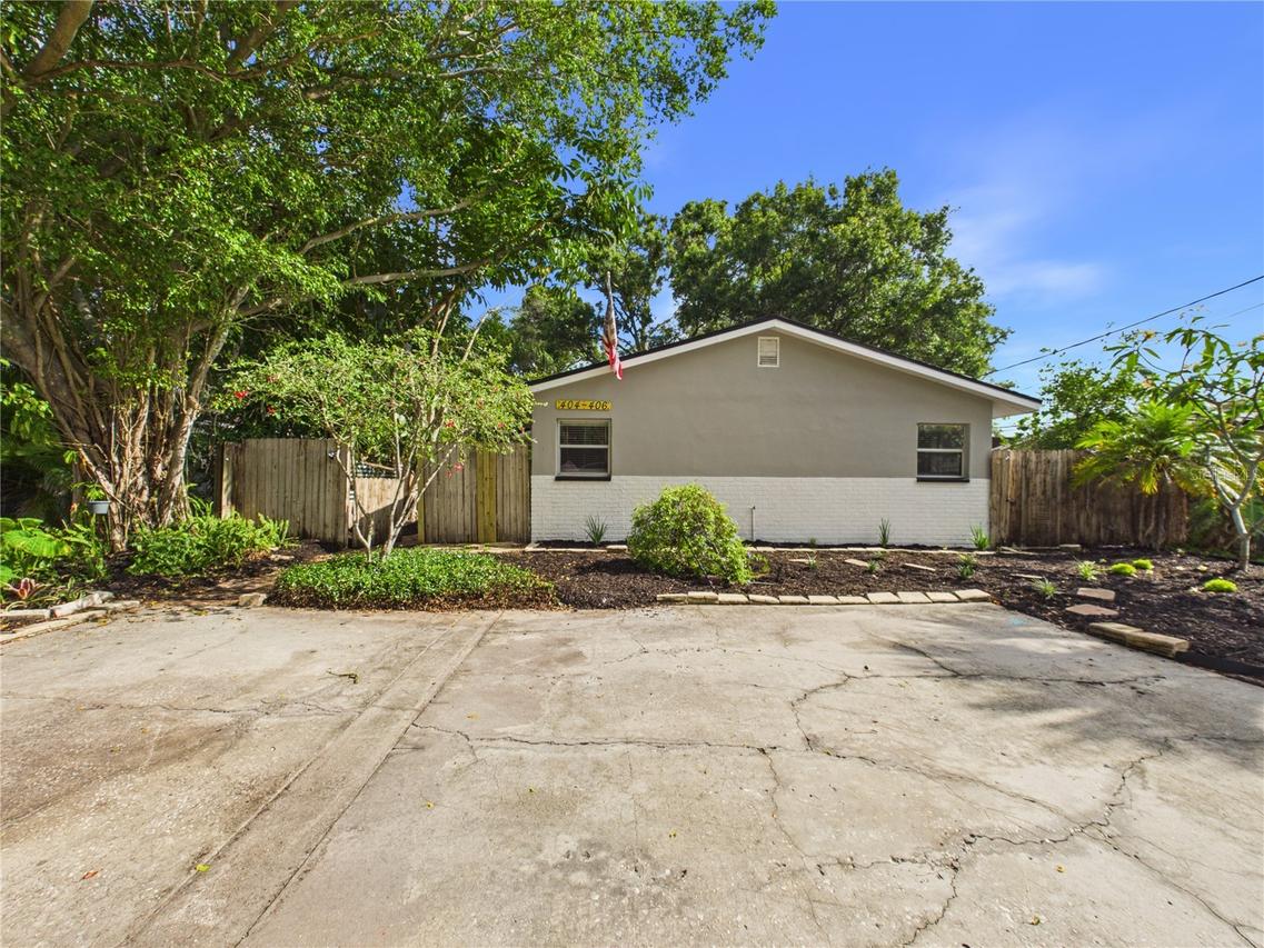 404 6th Ave., Largo, FL 33770