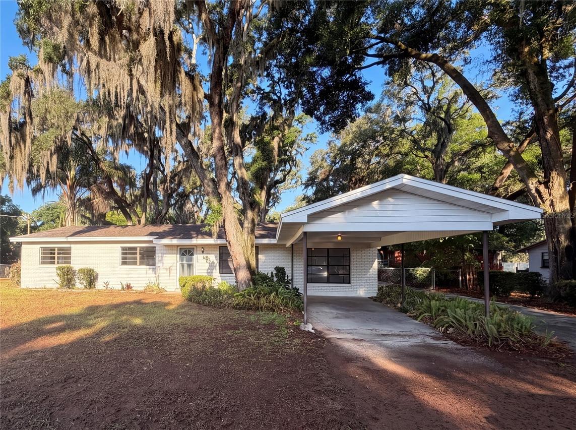 103 S Kingsway Rd., Seffner, FL 33584