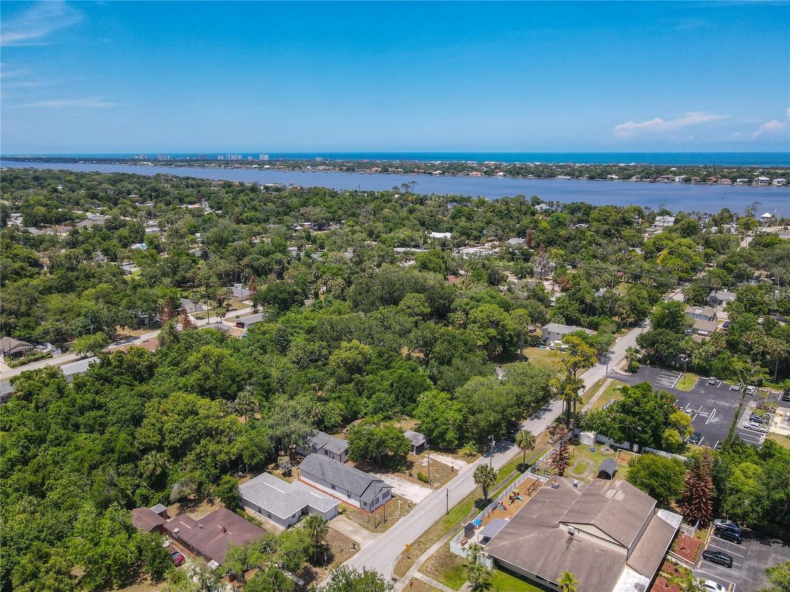 169 Lincoln Ave., Ormond Beach, FL 32174