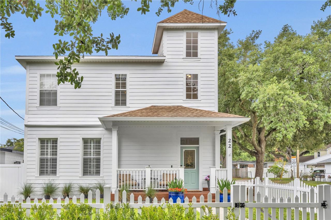 22 E Hazel St., Orlando, FL 32804