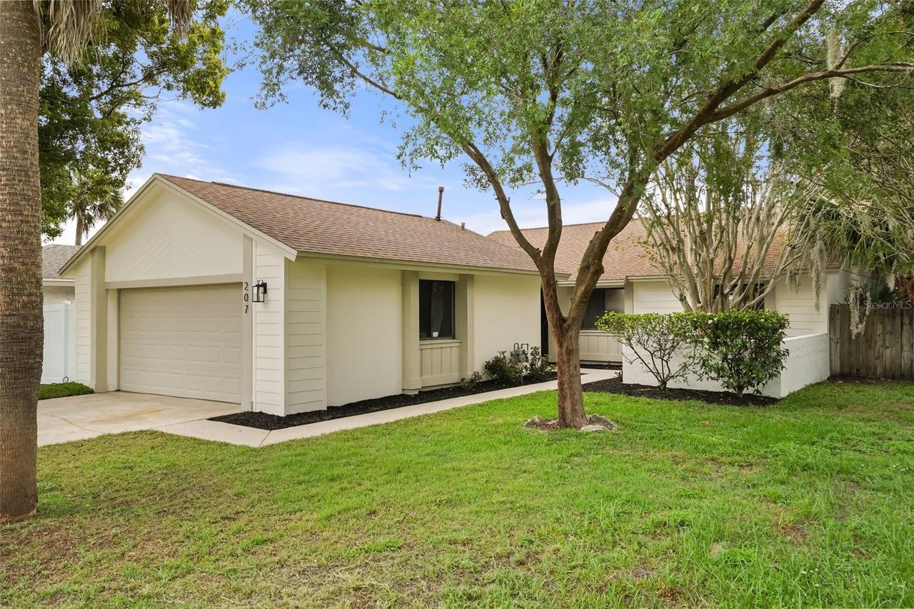 207 Doster Dr., Casselberry, FL 32707