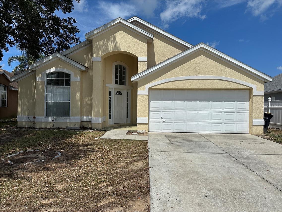 311 Downing Cir., Davenport, FL 33897
