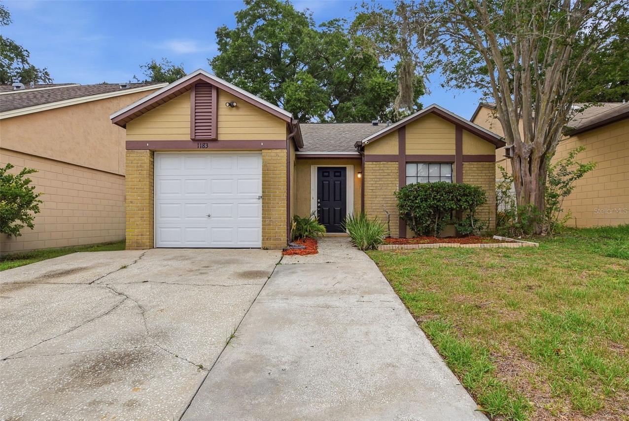 1183 Pin Oak Dr., Apopka, FL 32703