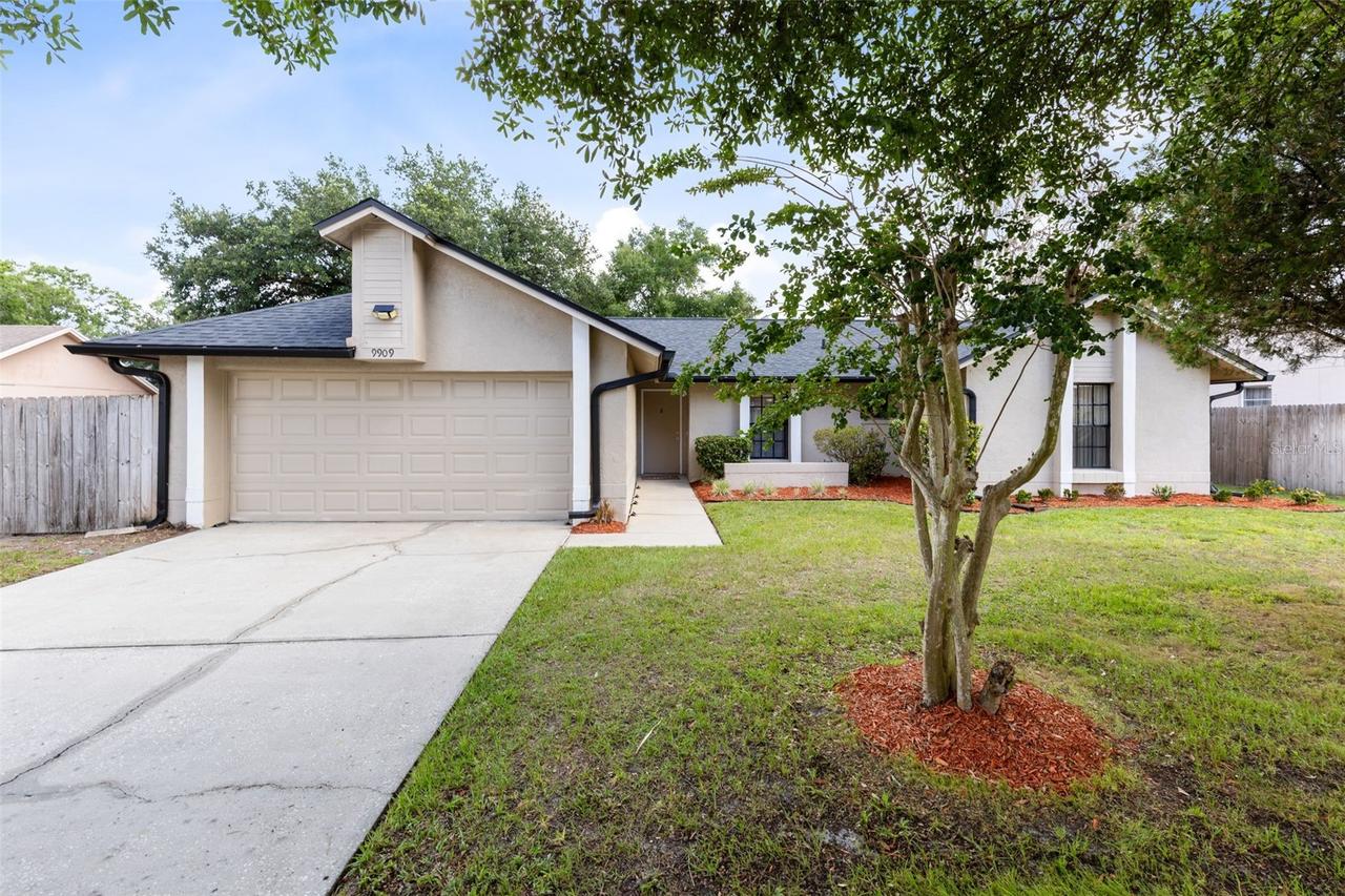 9909 Earlston St., Orlando, FL 32817