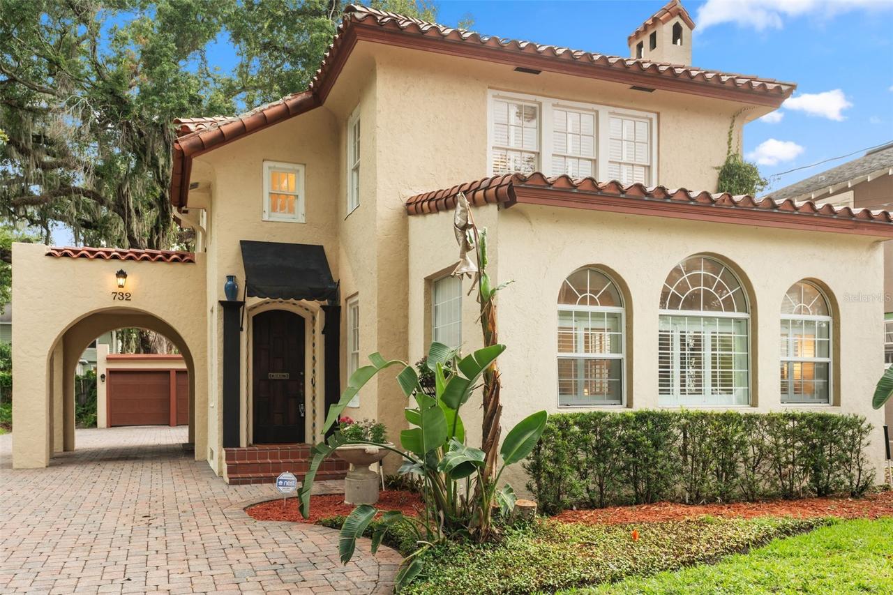 732 Edgewater Dr., Orlando, FL 32804
