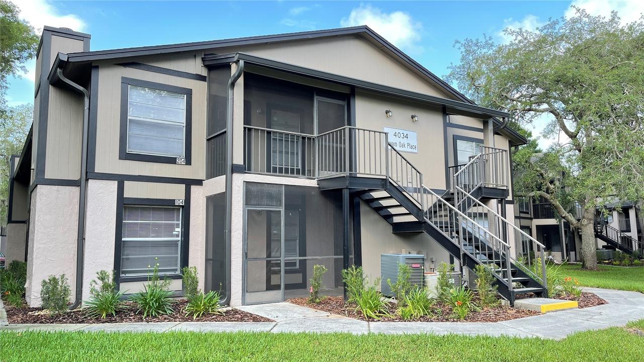 4034 Dream Oak Pl. #104, Tampa, FL 33613
