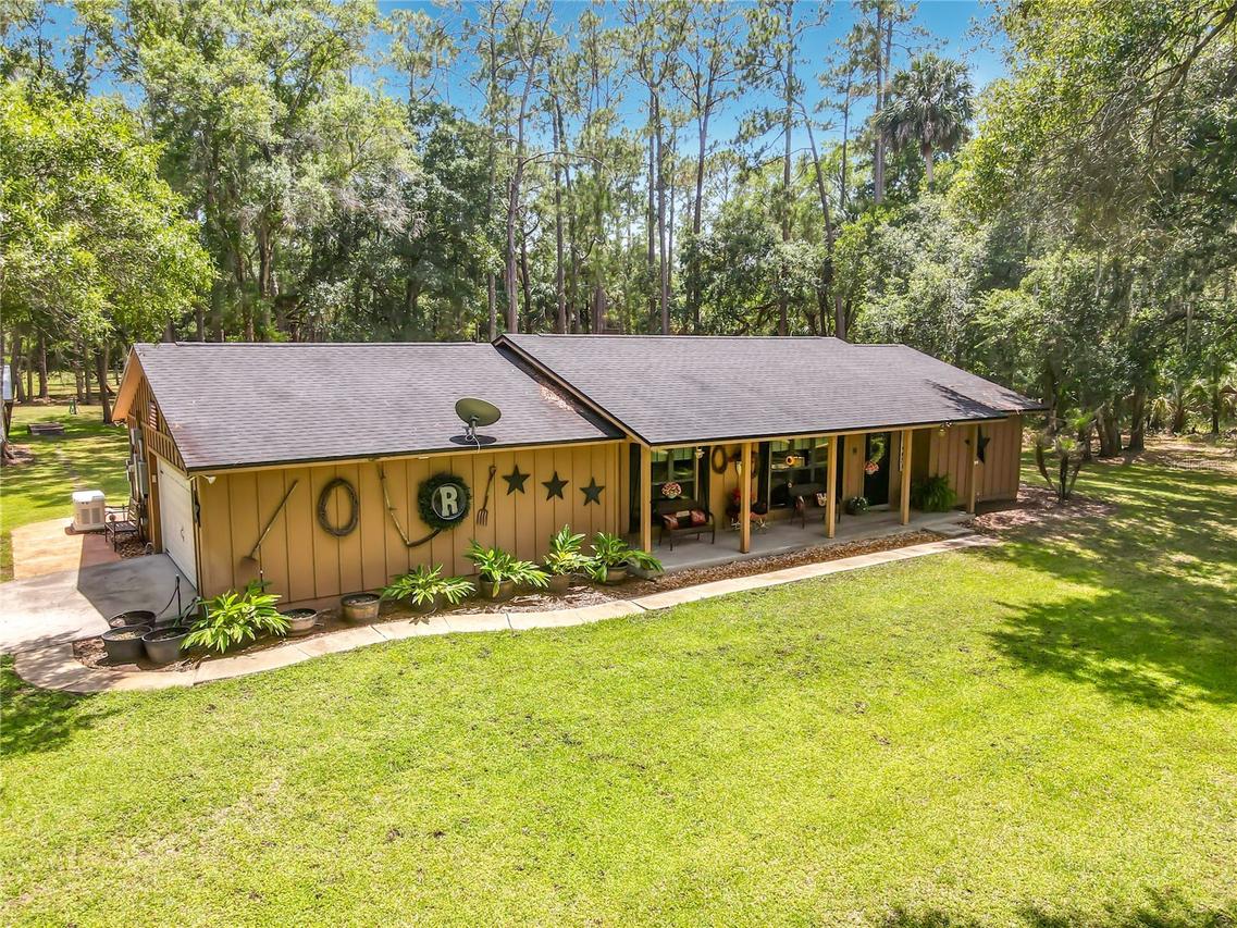 1395 Maytown Rd., Osteen, FL 32764