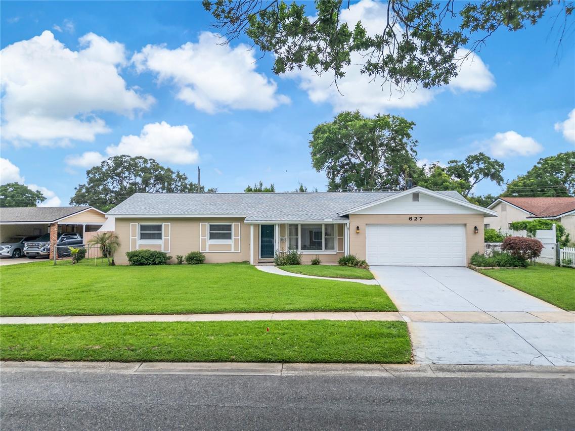 627 Vandenberg St., Altamonte Springs, FL 32701