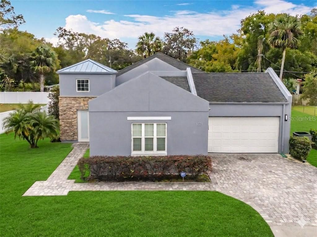 1021 W 25th St., Sanford, FL 32771