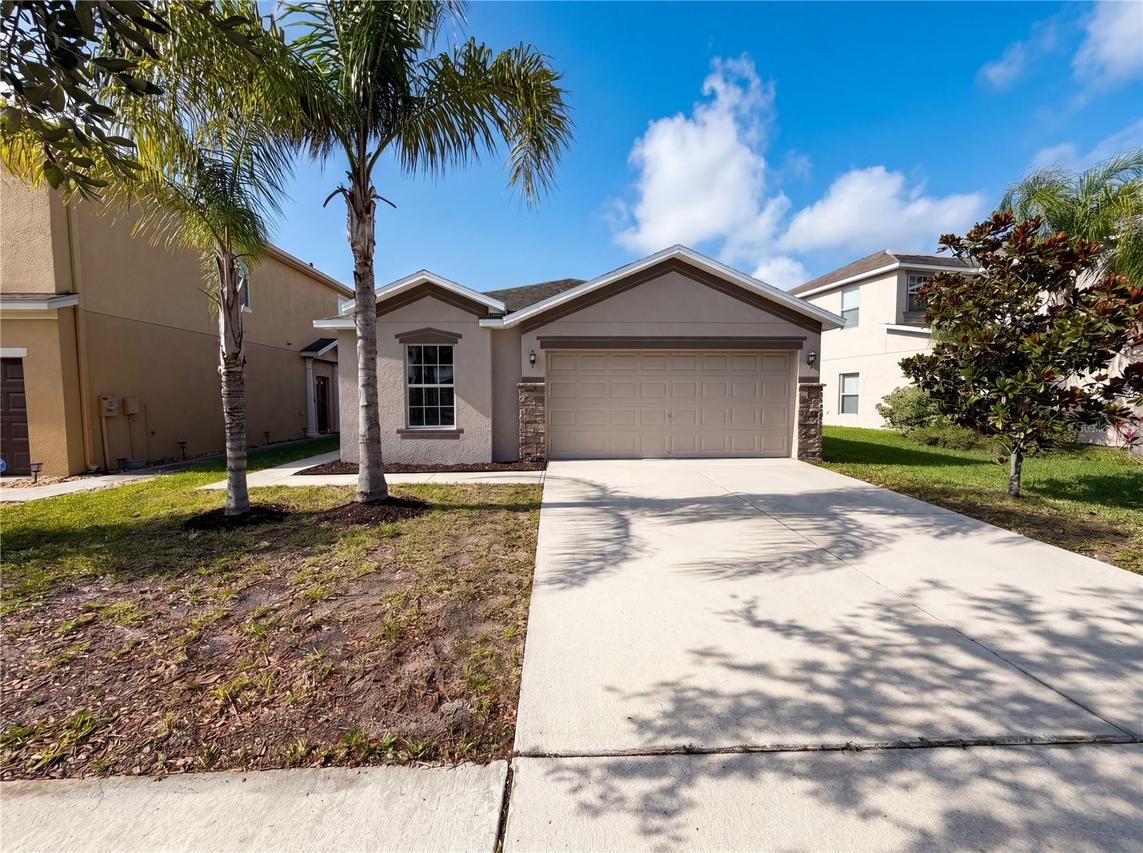 1969 Hawks View Dr., Ruskin, FL 33570