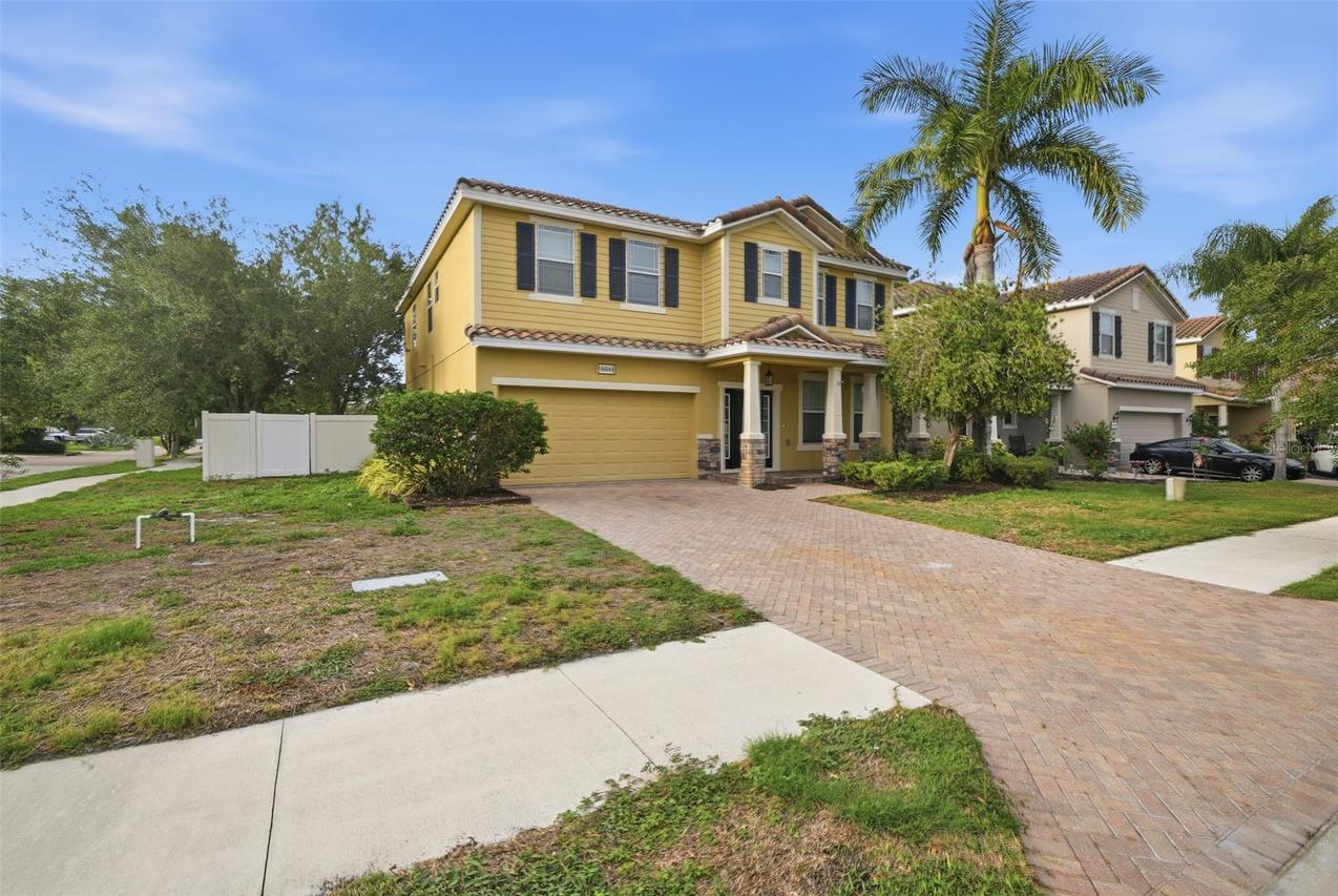 5654 Aaron Ct., Sarasota, FL 34232