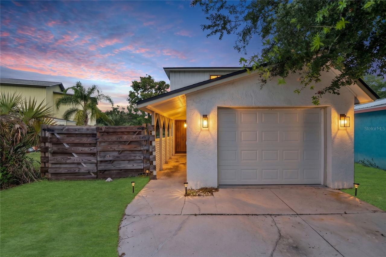 189 Oak Ln., Flagler Beach, FL 32136