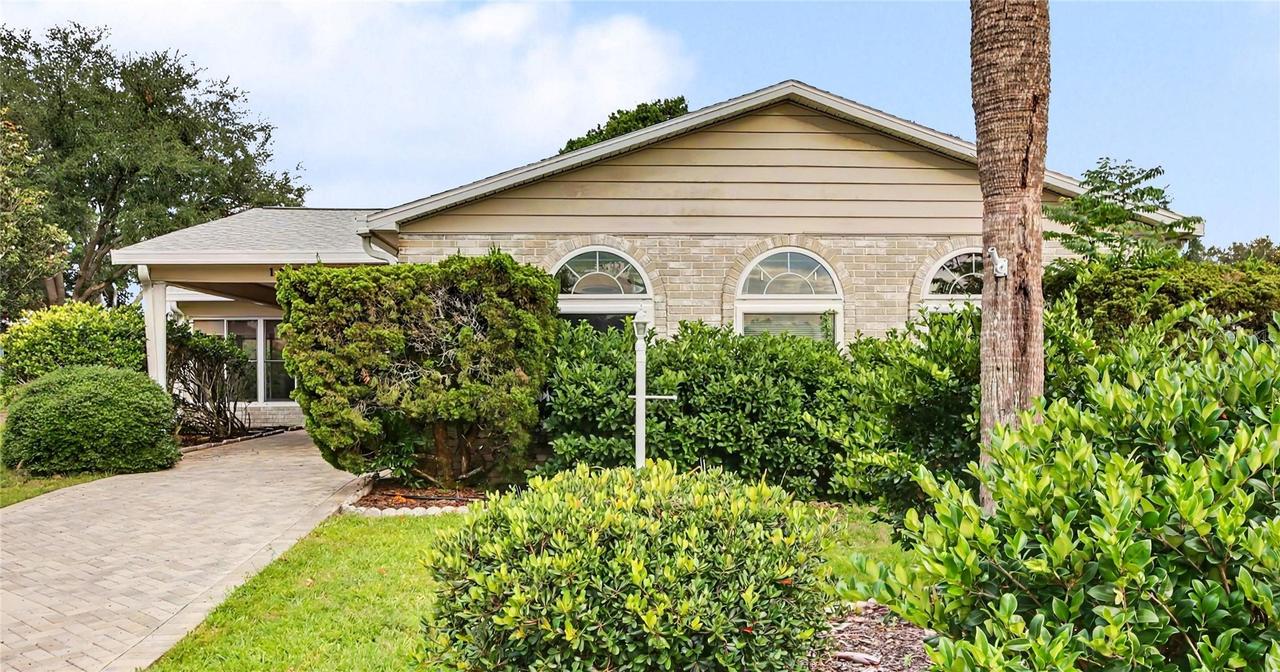 1204 Maria Ct., Lady Lake, FL 32159