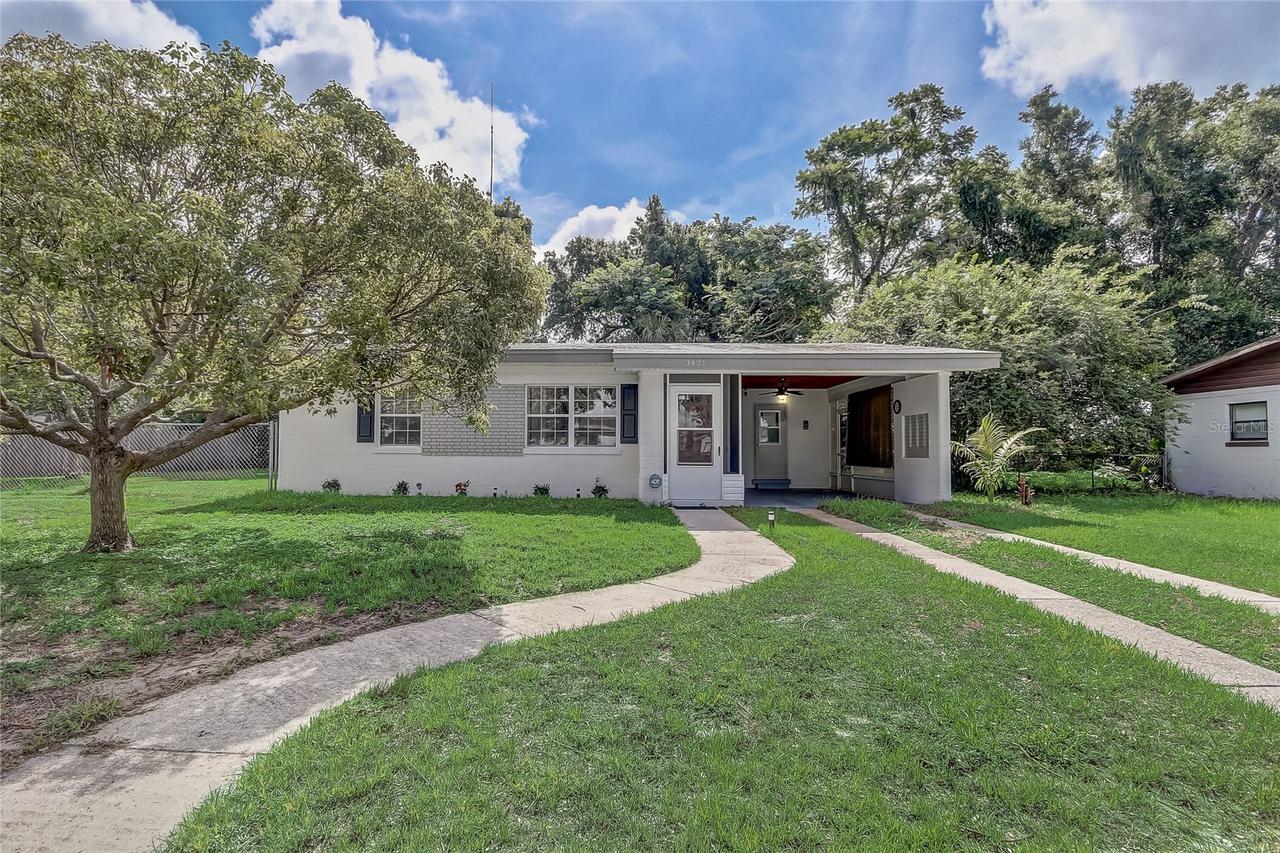 3421 Hickory St., Winter Haven, FL 33881