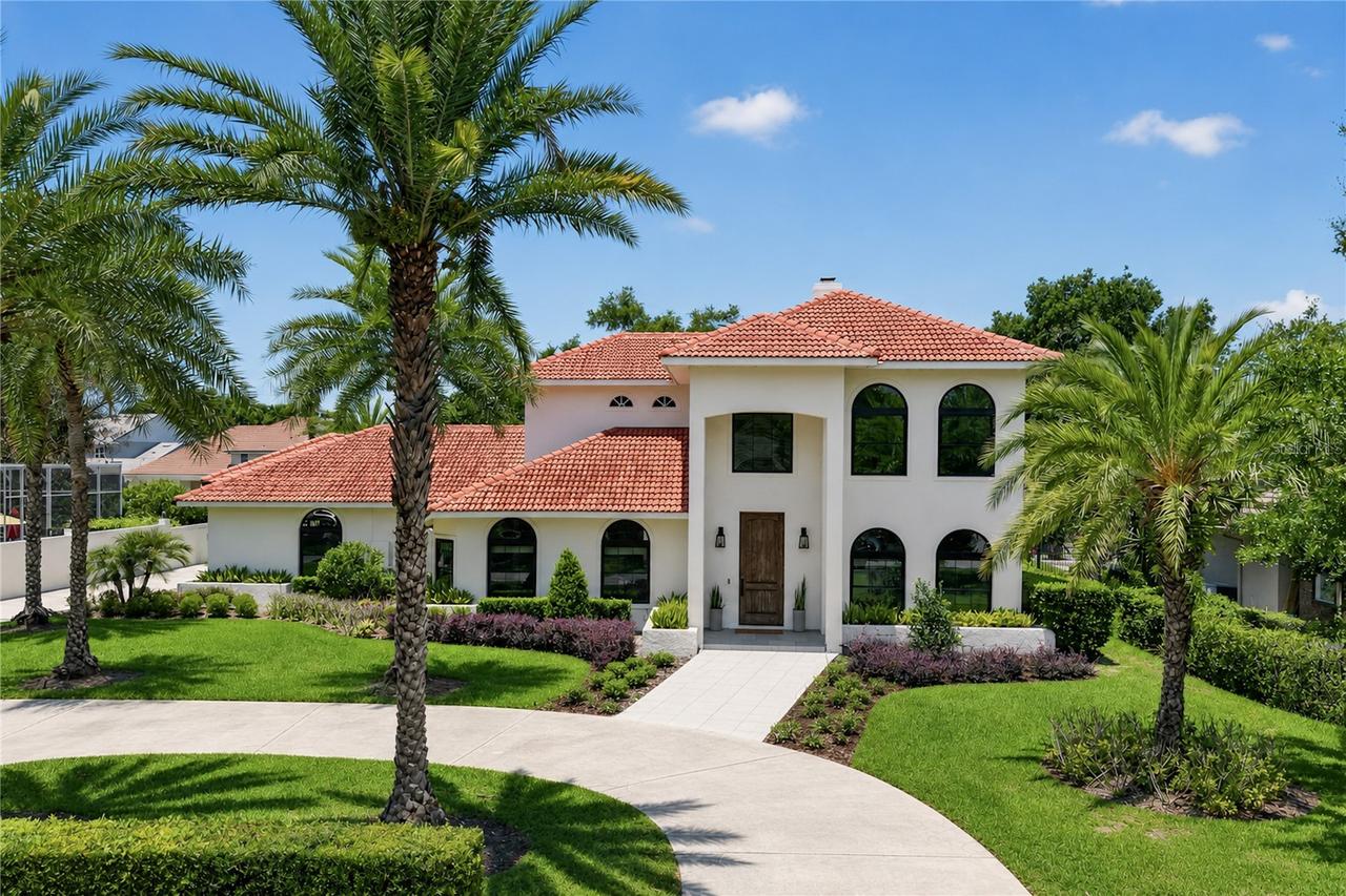 9208 Bay Hill Blvd., Orlando, FL 32819