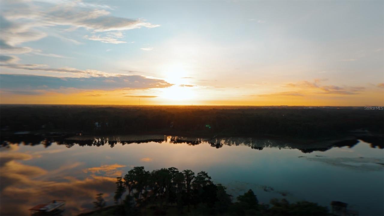 9889 Lake Georgia Dr., Orlando, FL 32817