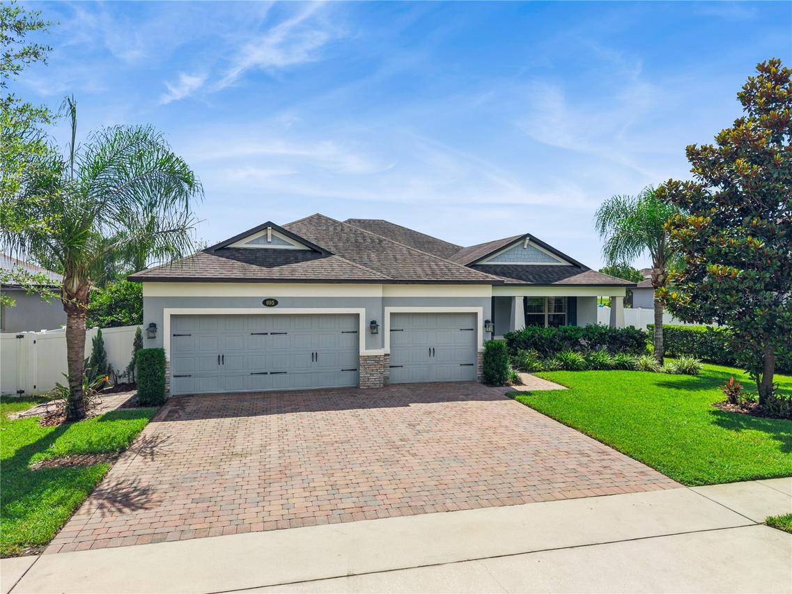 695 Lee Ave., Oviedo, FL 32765