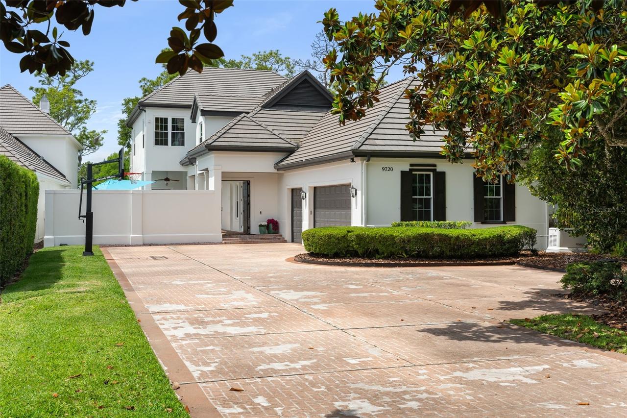 9720 Covent Garden Dr., Orlando, FL 32827