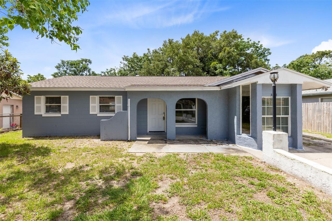 3432 Harry St., Apopka, FL 32712