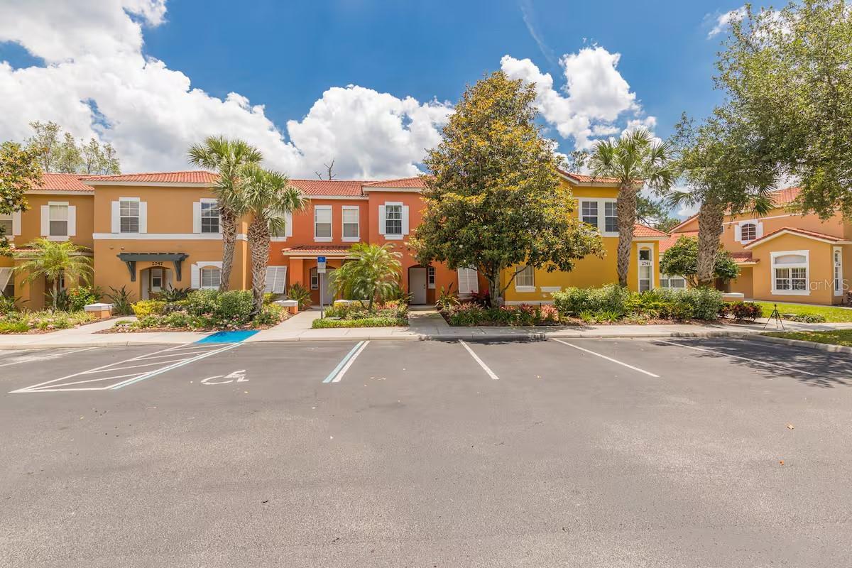 2743 Sun Key Pl., Kissimmee, FL 34747