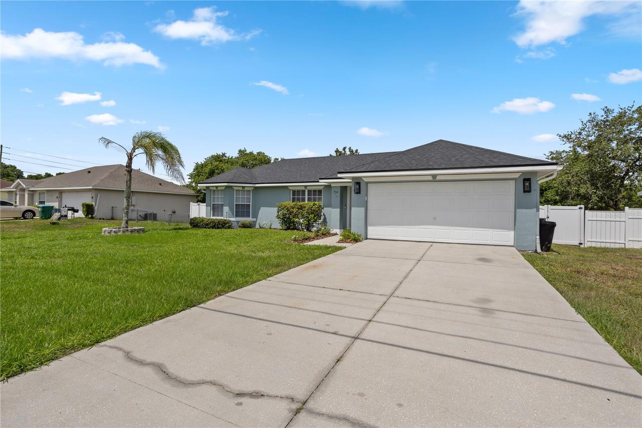 714 W 9th St., Deltona, FL 32725