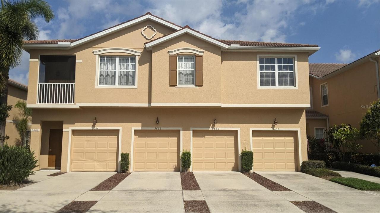 3635 Parkridge Cir. #10-101, Sarasota, FL 34243