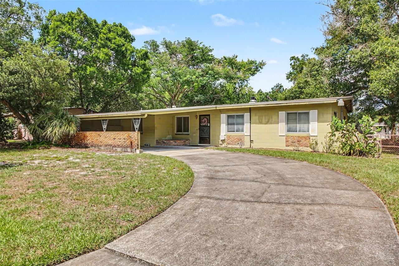 107 Fairlane Cir., Sanford, FL 32773