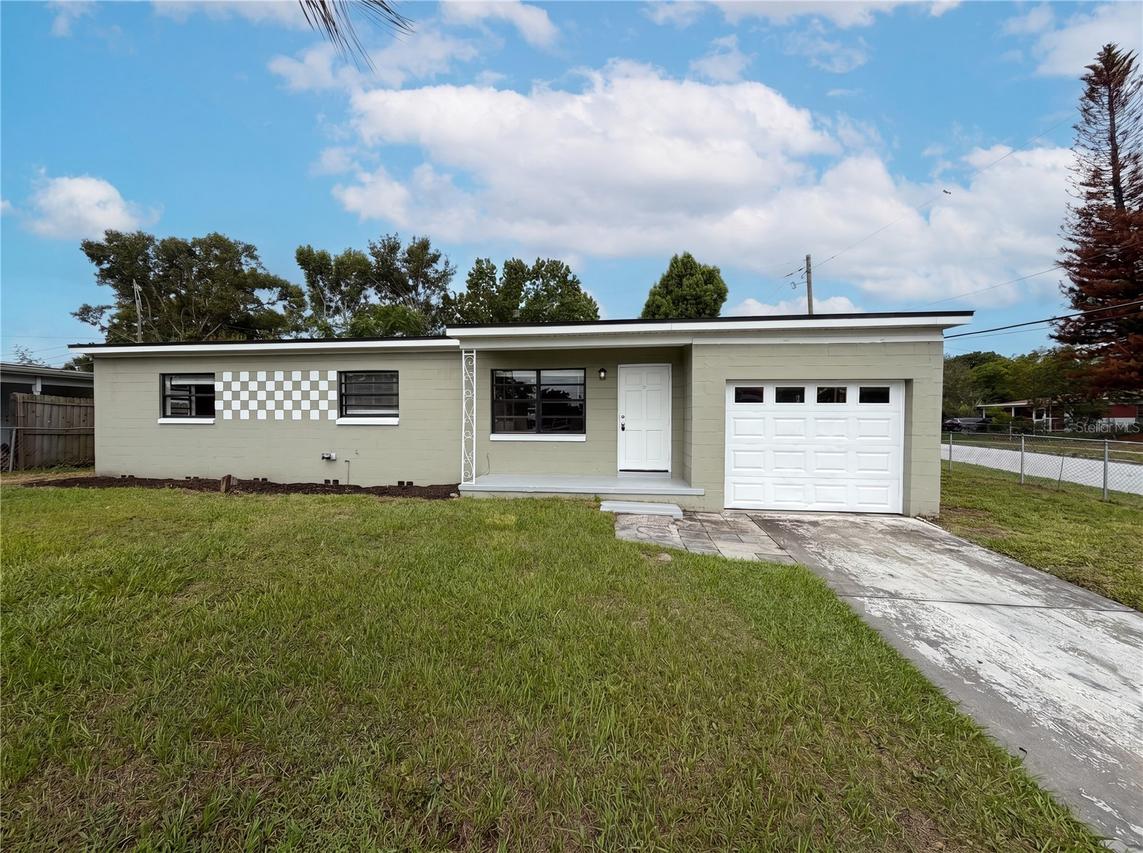 702 S Solandra Dr., Orlando, FL 32807
