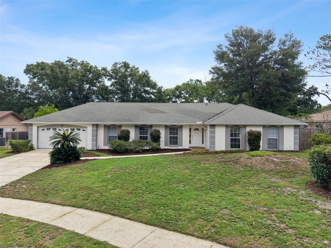 309 Hickory Dr., Longwood, FL 32779