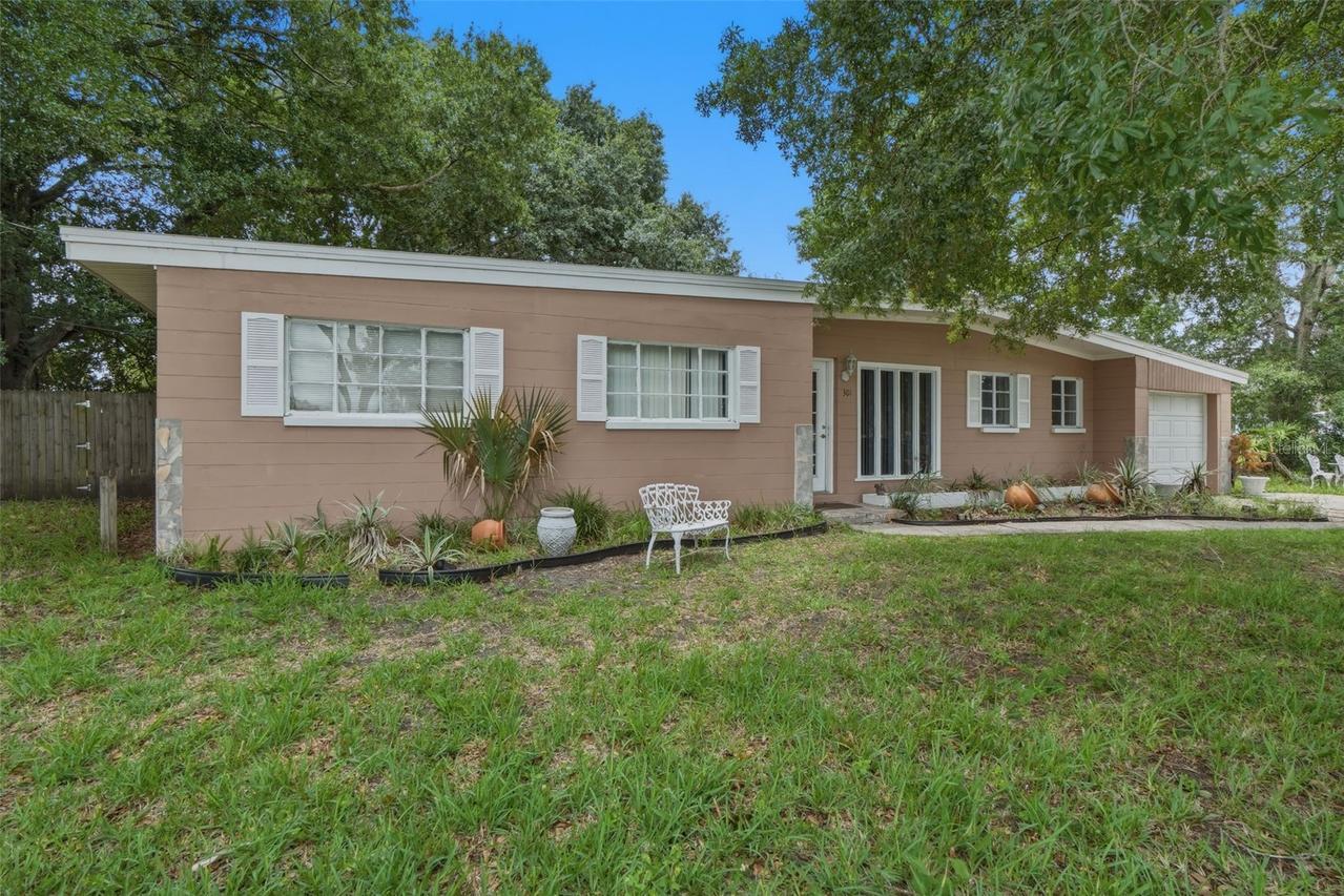 301 Verbena Dr., Orlando, FL 32807
