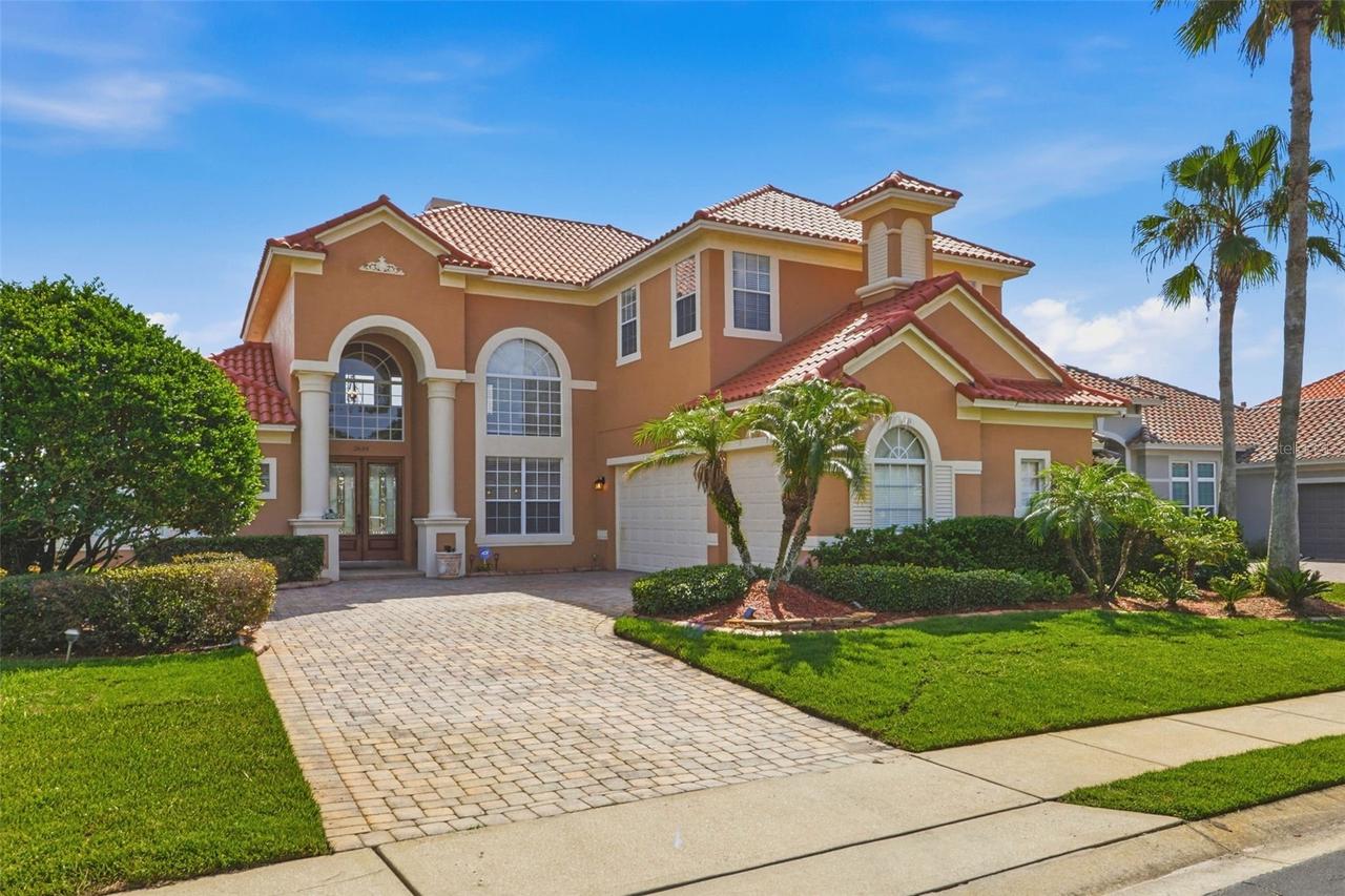 2604 Heritage Green Ave., Davenport, FL 33837