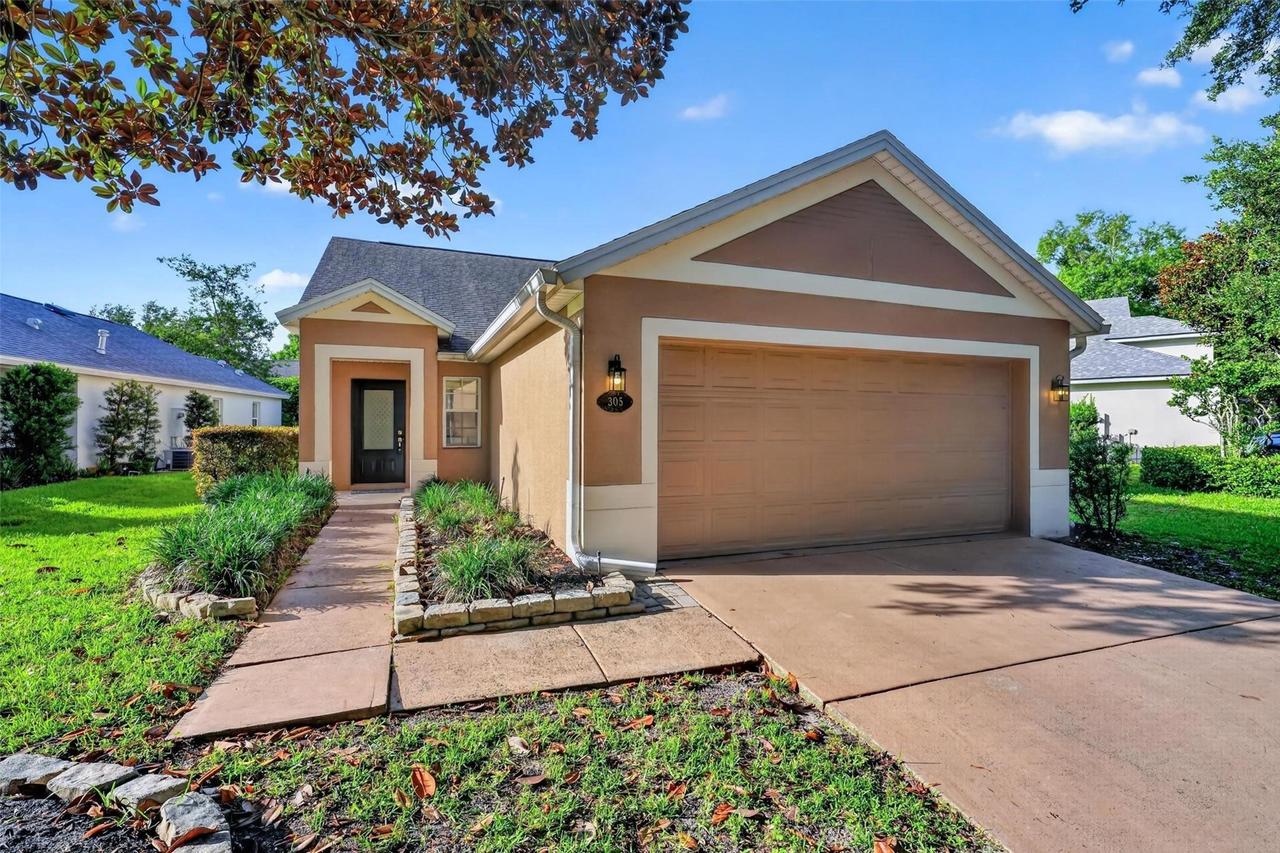 305 Ridgeway Blvd., Deland, FL 32724