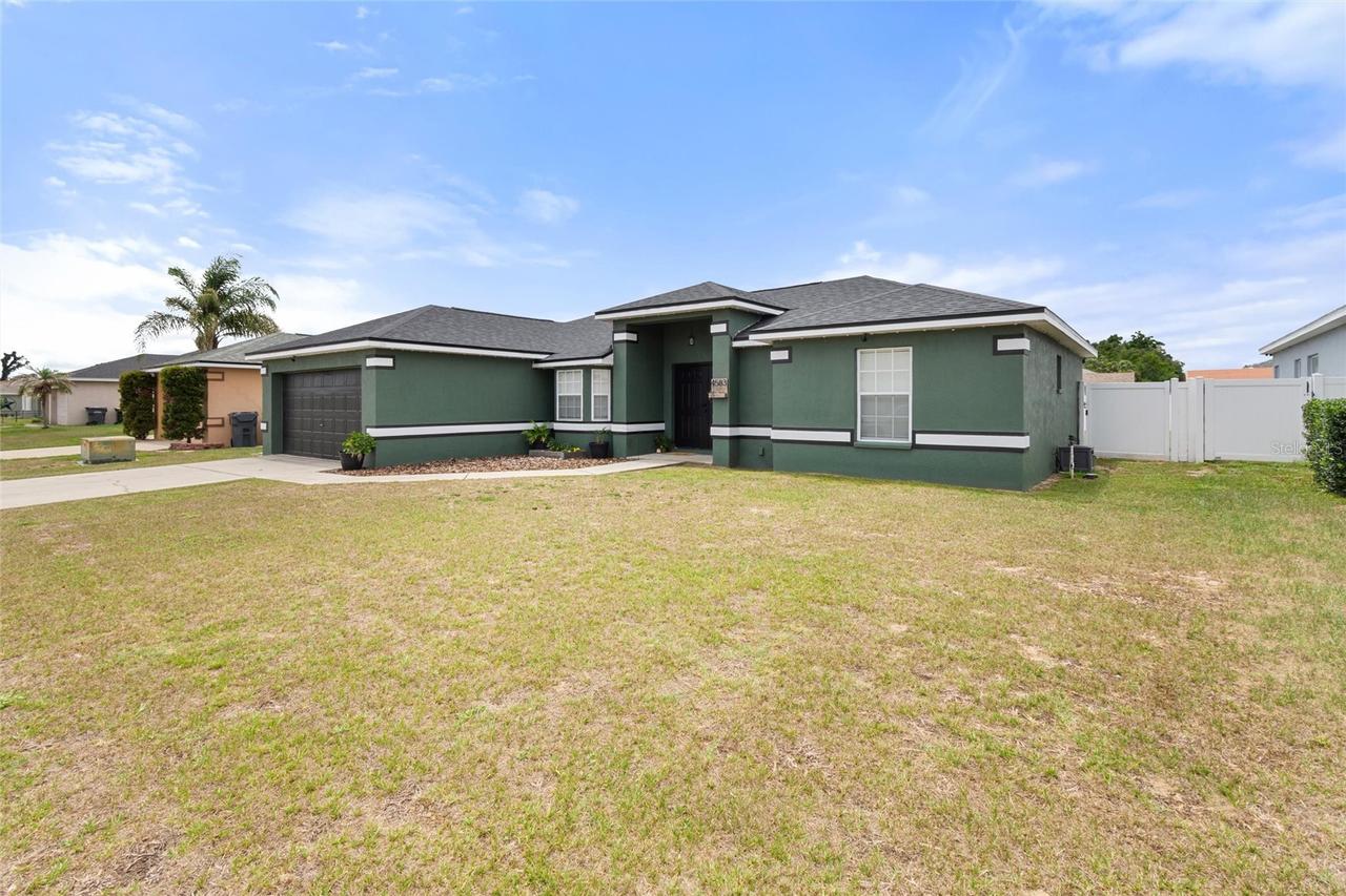 4583 Great Blue Heron Dr., Lakeland, FL 33812