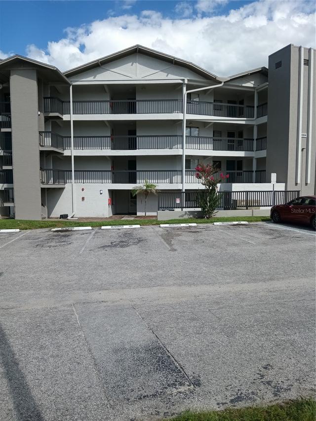 1064 Lotus Pkwy. #915, Altamonte Springs, FL 32714