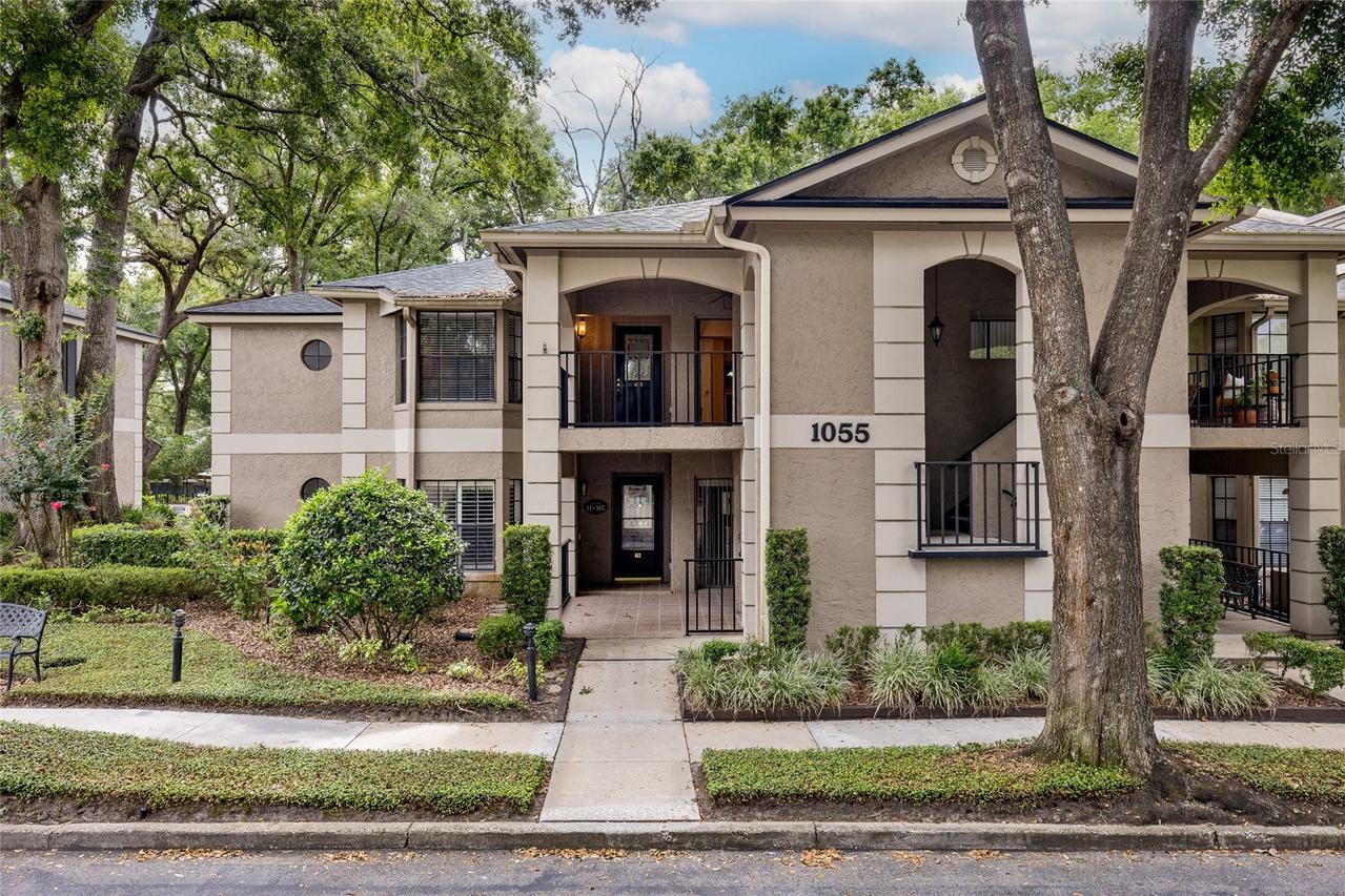1055 Kensington Park Dr. #613, Altamonte Springs, FL 32714